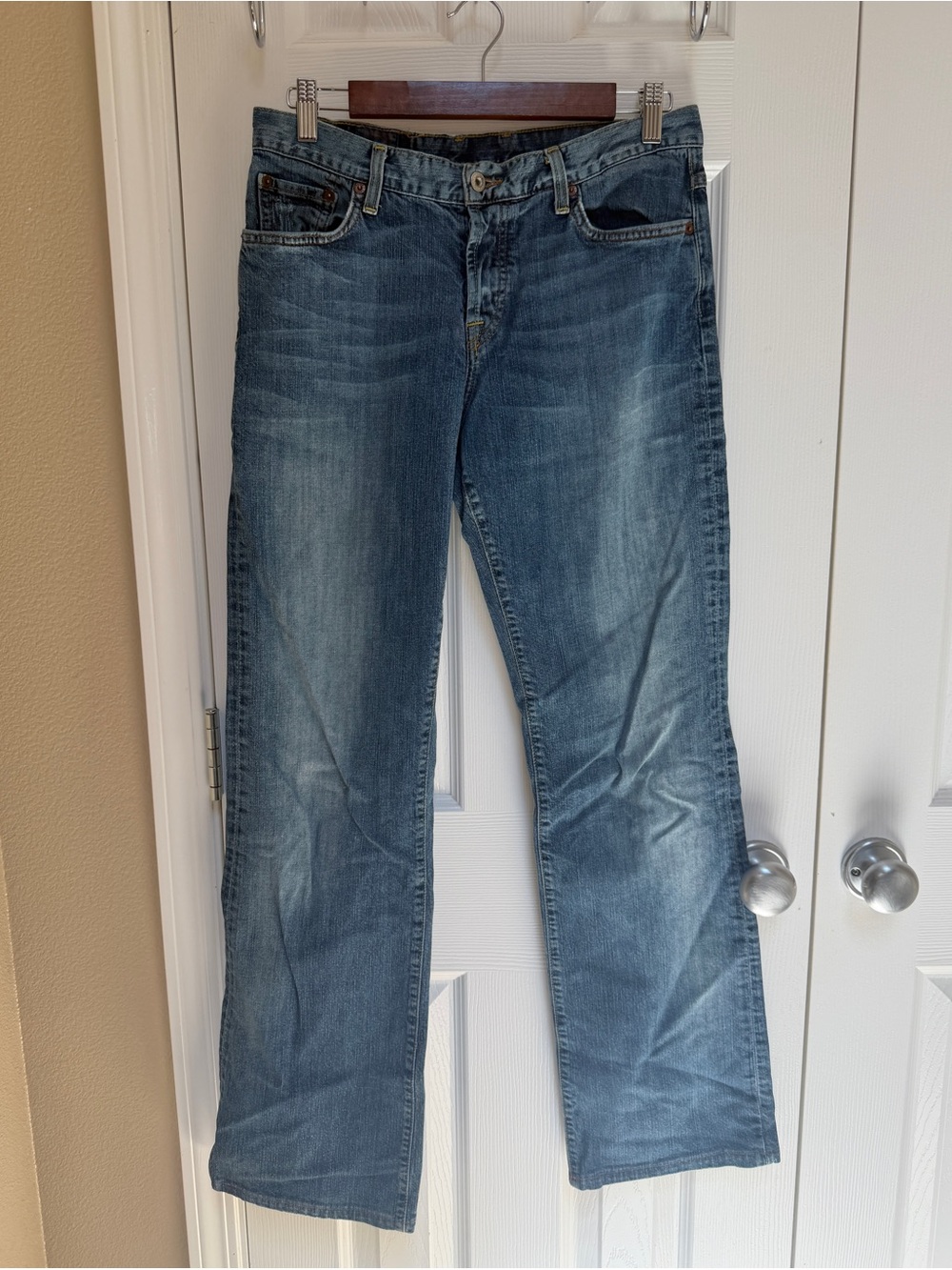Lucky Brand Easy Rider Jeans 8/29
